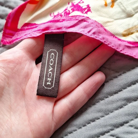 Coach 100% silk scarf - Picture 5 of 6